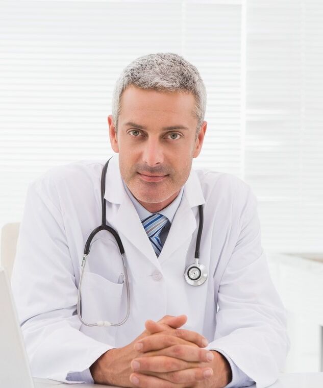 Doctor Urolog într-o clinică privată Ioan